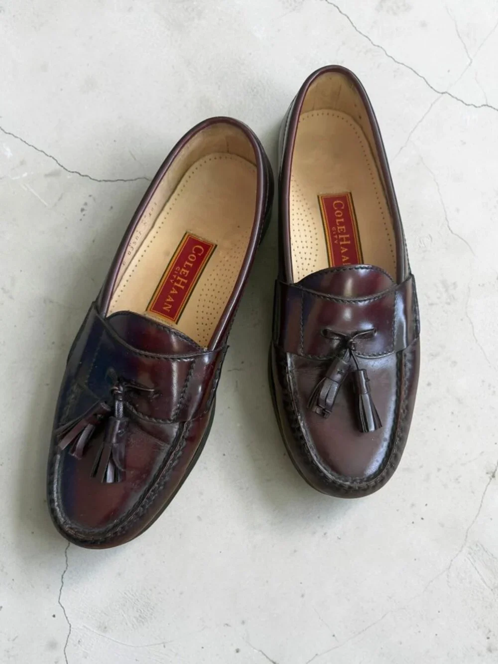 COLE HAAN City Men’s Vintage Brown Burgundy Leather Tassle Loafers Dress Shoes S